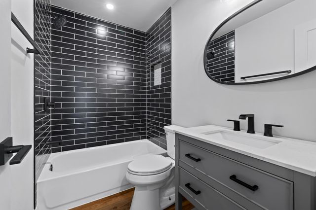 11901 Swearingen DR 35, Austin, TX 78758