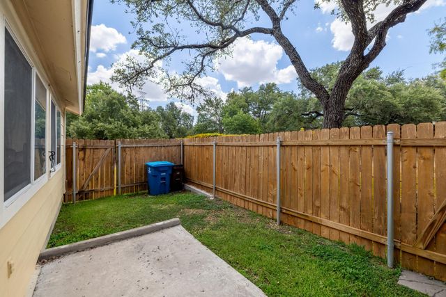 11901 Swearingen DR 35, Austin, TX 78758