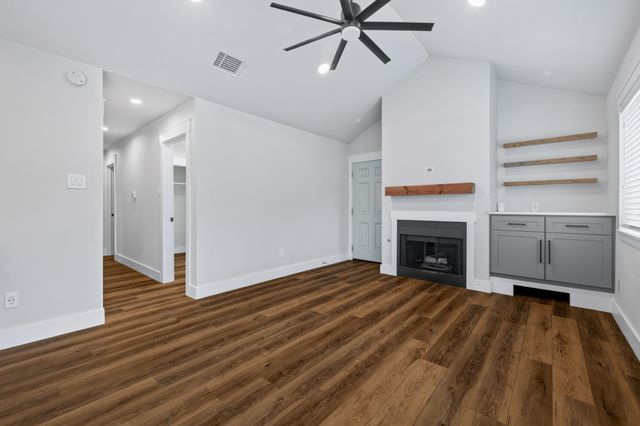 11901 Swearingen DR 35, Austin, TX 78758