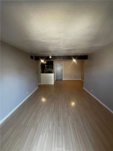 18620 Hatteras, Tarzana, CA 91356