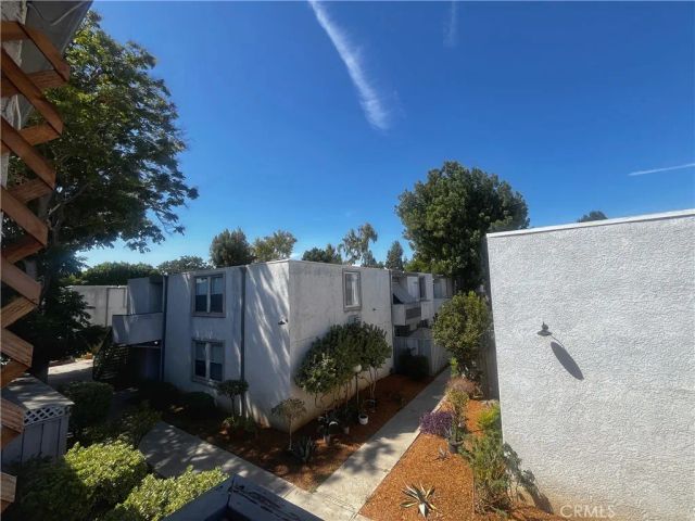 18620 Hatteras, Tarzana, CA 91356