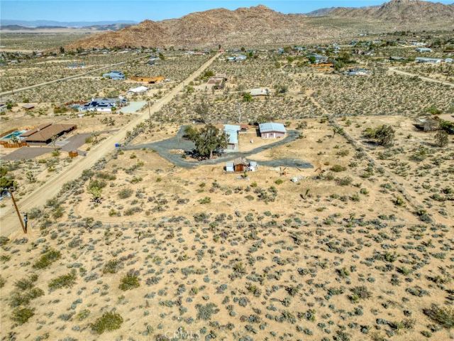 61375 Latham Trail, Joshua Tree, CA 92252