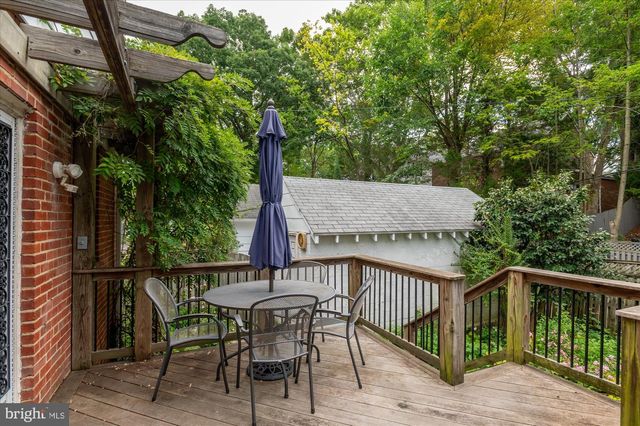 4420 BURLINGTON PL NW, Washington, DC 20016