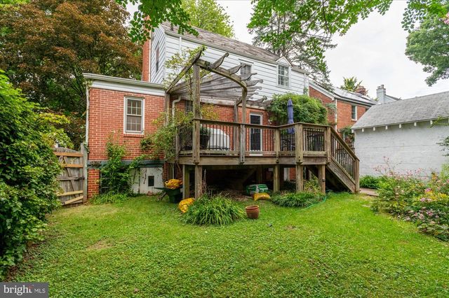 4420 BURLINGTON PL NW, Washington, DC 20016