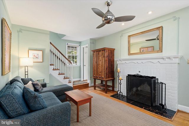 4420 BURLINGTON PL NW, Washington, DC 20016