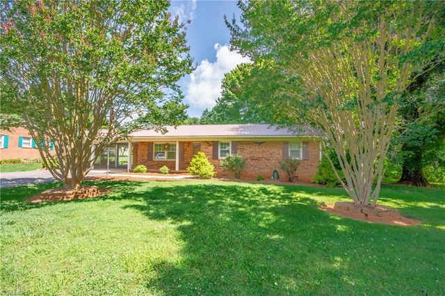 137 Liberty Church Road, Taylorsville, NC 28681