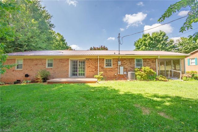 137 Liberty Church Road, Taylorsville, NC 28681