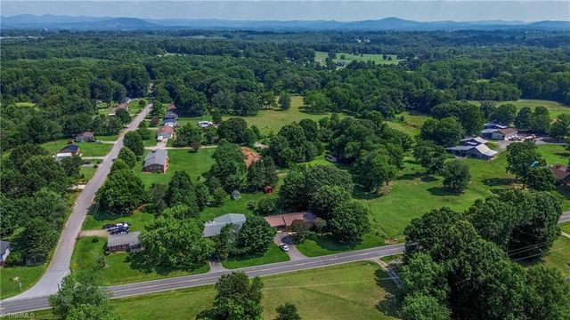 137 Liberty Church Road, Taylorsville, NC 28681