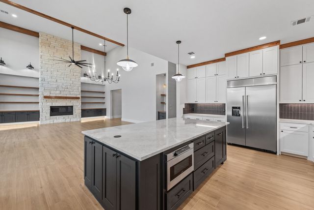 6760 FM 2449, Ponder, TX 76259