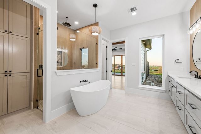 6760 FM 2449, Ponder, TX 76259