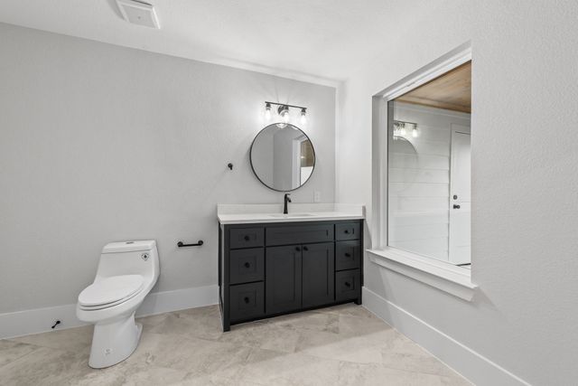 6760 FM 2449, Ponder, TX 76259