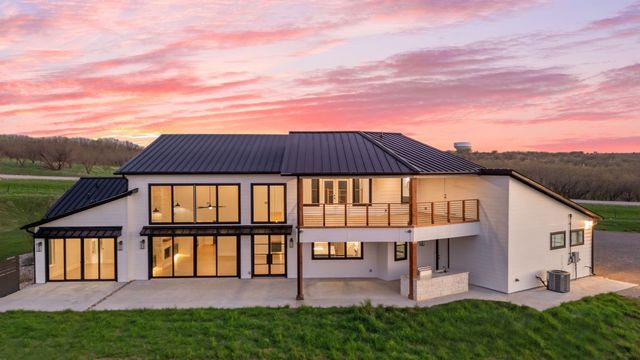 6760 FM 2449, Ponder, TX 76259