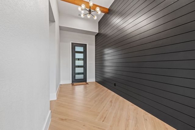 6760 FM 2449, Ponder, TX 76259