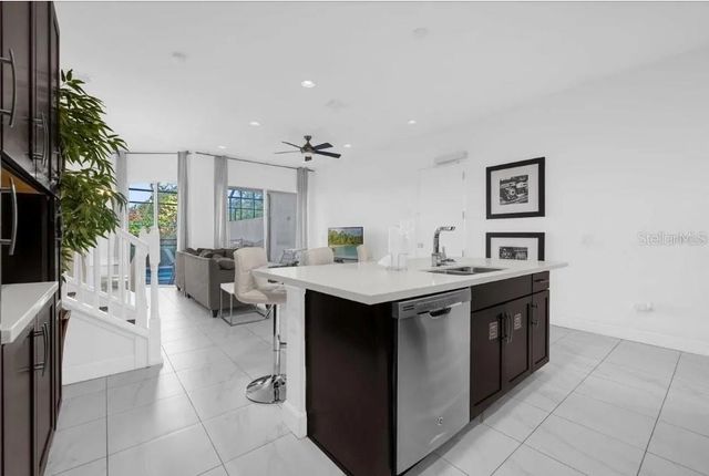 450 CAPTIVA DRIVE, Davenport, FL 33896