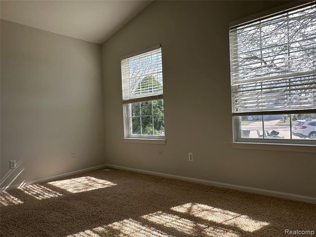 357 Victorian Court, Belleville, MI 48111