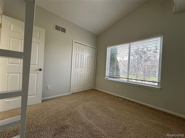 357 Victorian Court, Belleville, MI 48111