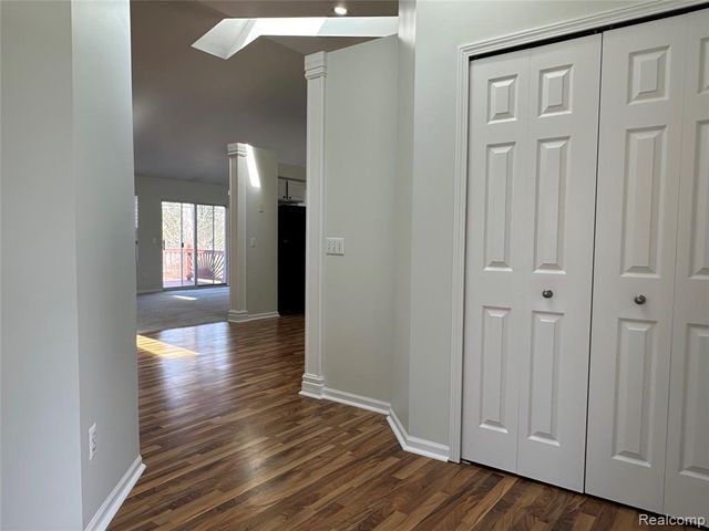 357 Victorian Court, Belleville, MI 48111