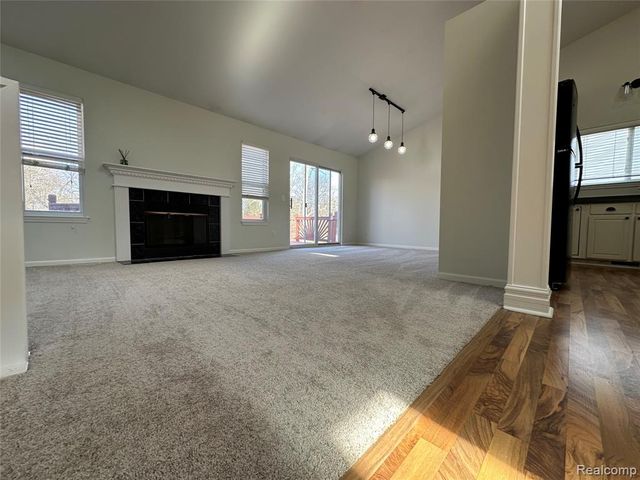 357 Victorian Court, Belleville, MI 48111