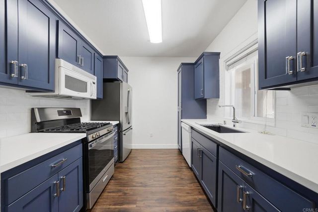 7647 Mission Gorge Road 15, San Diego, CA 92120