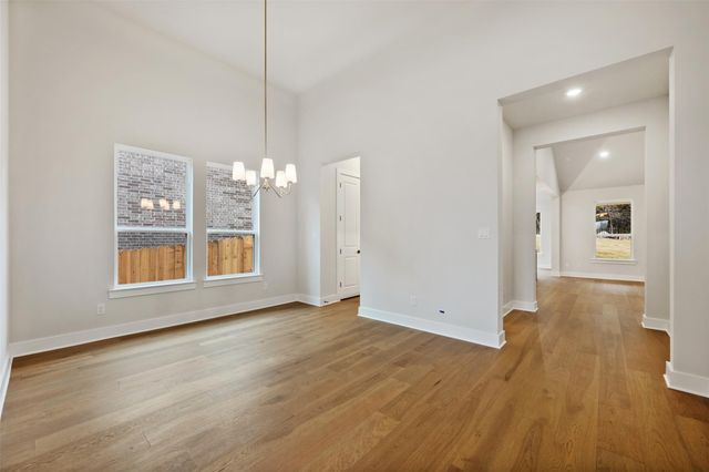 325 Knockout Rose DR, San Marcos, TX 78666