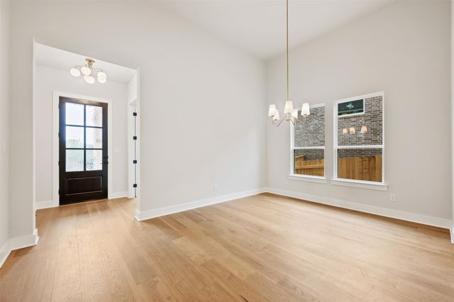 325 Knockout Rose DR, San Marcos, TX 78666