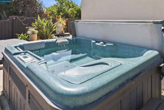2955 Cornelius Dr, San Pablo, CA 94806