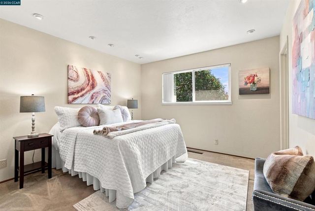 2955 Cornelius Dr, San Pablo, CA 94806
