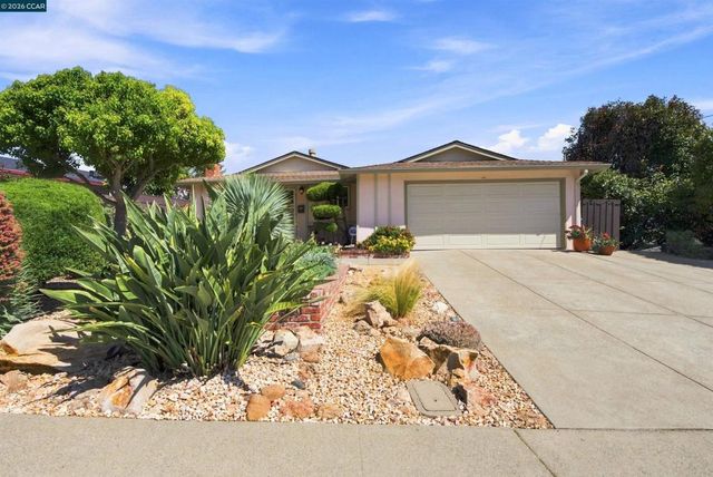 2955 Cornelius Dr, San Pablo, CA 94806