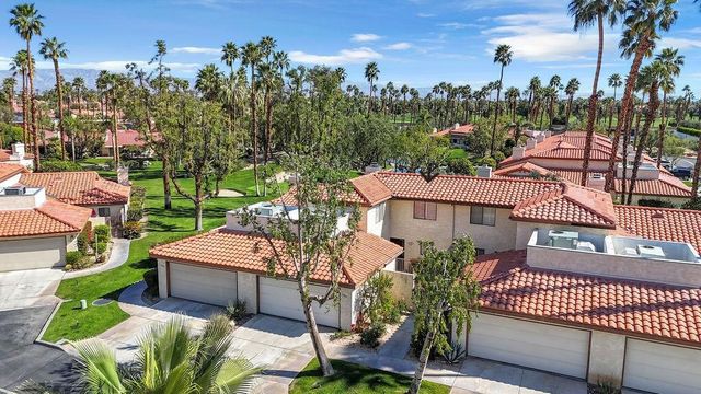 204 Lakecrest Lane, Palm Desert, CA 92260