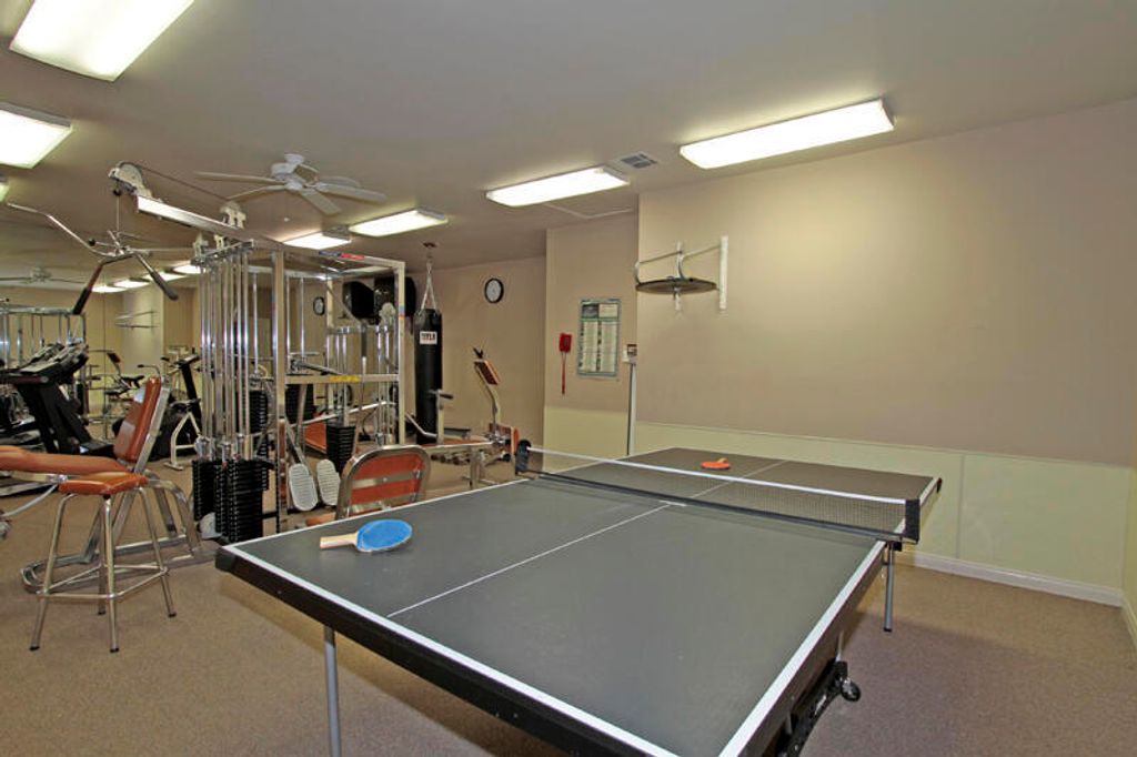 Image 49 of property listing at 204 Lakecrest Lane, Palm Desert, CA 92260