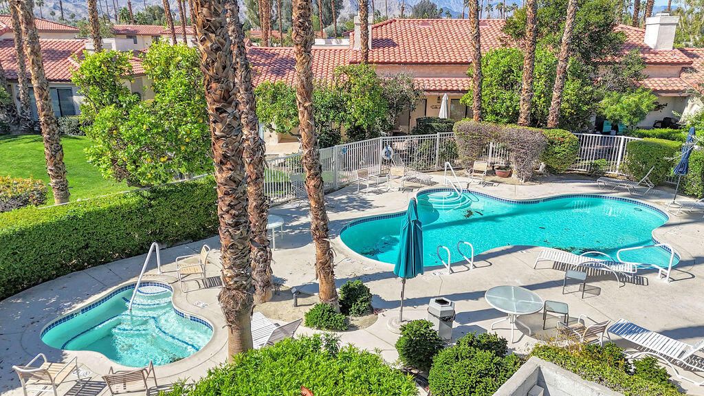 Image 56 of property listing at 204 Lakecrest Lane, Palm Desert, CA 92260