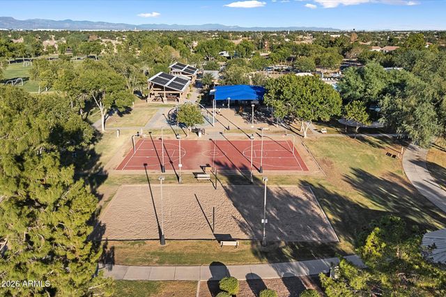 4524 S STOCKADE Court, Gilbert, AZ 85297