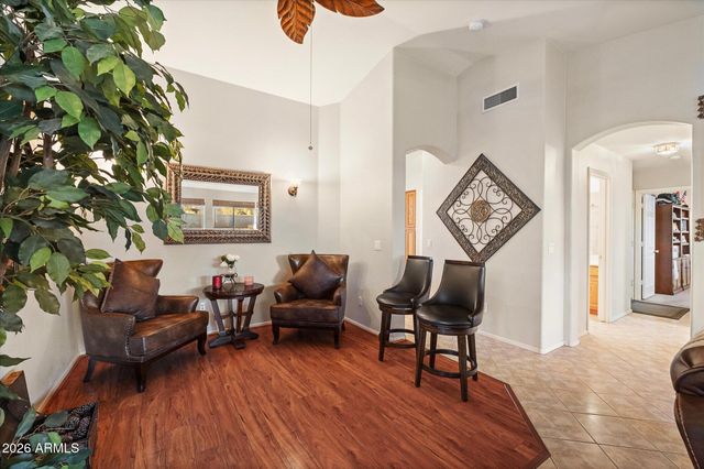 4524 S STOCKADE Court, Gilbert, AZ 85297