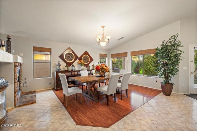 4524 S STOCKADE Court, Gilbert, AZ 85297