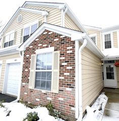 629 W Streamwood Boulevard A, Streamwood, IL 60107