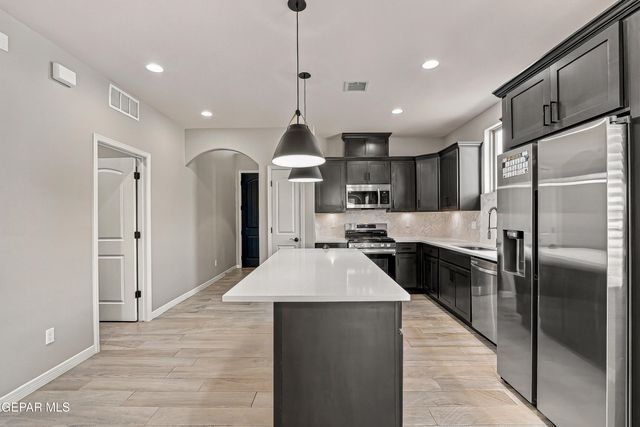 10748 WALDEN POND Street, El Paso, TX 79924