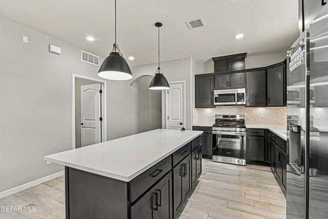 10748 WALDEN POND Street, El Paso, TX 79924