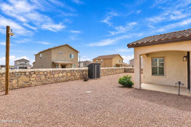 10748 WALDEN POND Street, El Paso, TX 79924