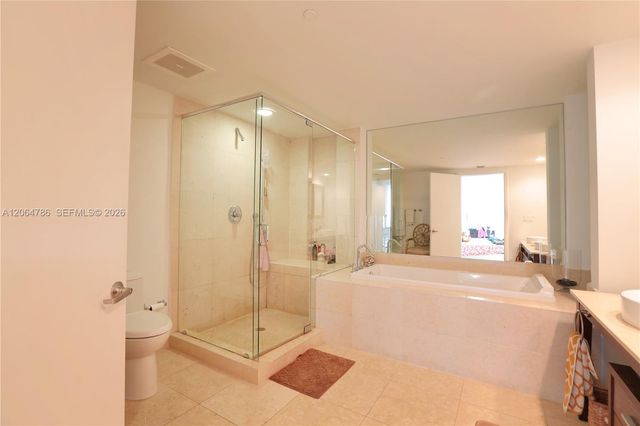 495 Brickell Ave 4703, Miami, FL 33131