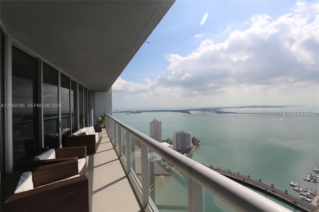 495 Brickell Ave 4703, Miami, FL 33131