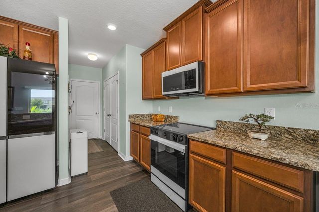 1921 HAWKS VIEW DRIVE, Ruskin, FL 33570