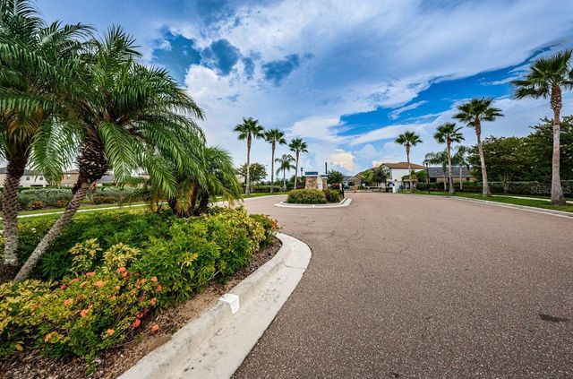 1921 HAWKS VIEW DRIVE, Ruskin, FL 33570