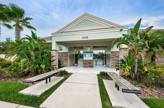 1921 HAWKS VIEW DRIVE, Ruskin, FL 33570