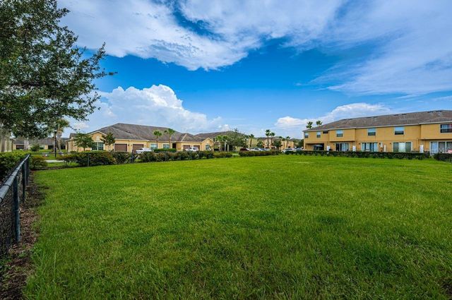 1921 HAWKS VIEW DRIVE, Ruskin, FL 33570