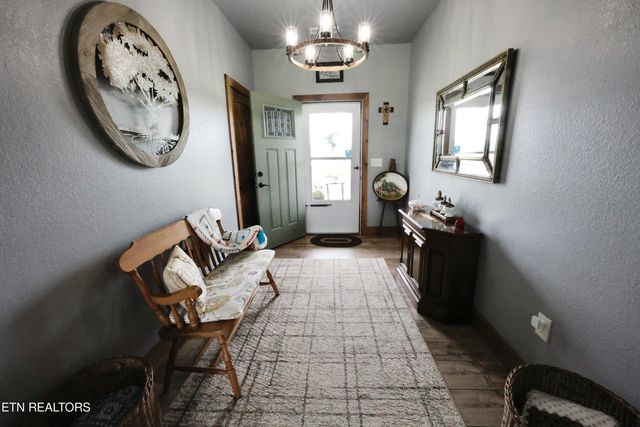 1014 Fair Meadow Drive, Dandridge, TN 37725