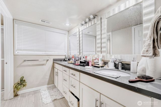 4634 144th Place SE, Bellevue, WA 98006