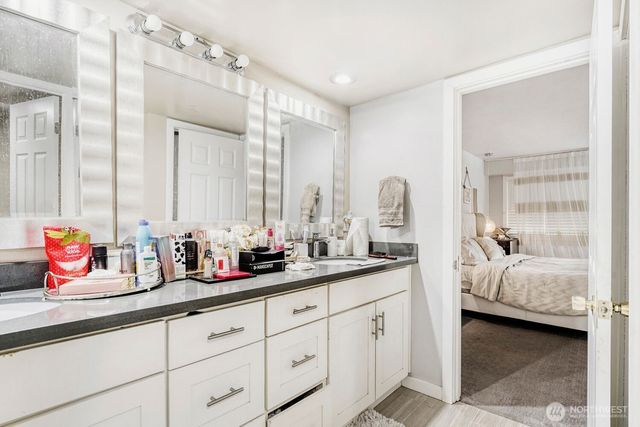 4634 144th Place SE, Bellevue, WA 98006