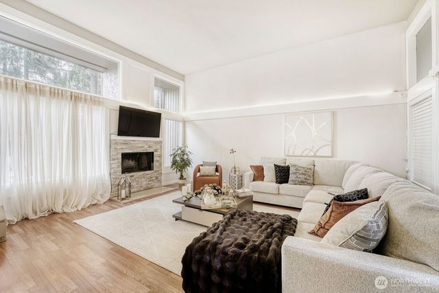 4634 144th Place SE, Bellevue, WA 98006