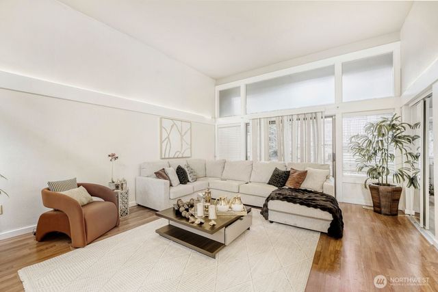 4634 144th Place SE, Bellevue, WA 98006