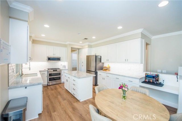 3730 Wallowa Circle, Corona, CA 92881